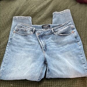 Judy Blue Light Wash Denim Jeans